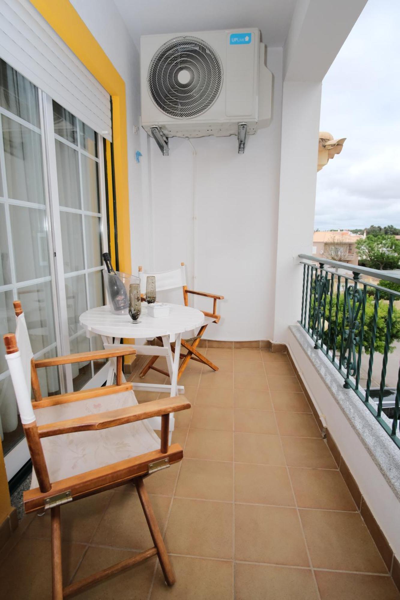 Apartamento T2 Em Condominio Fechado. Albufeira Kültér fotó